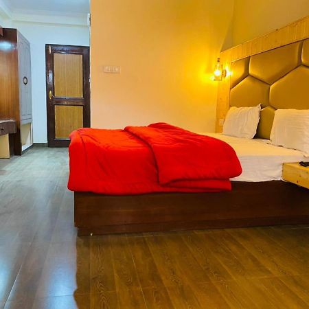 Hotel Hawa Mahal Manāli Eksteriør billede