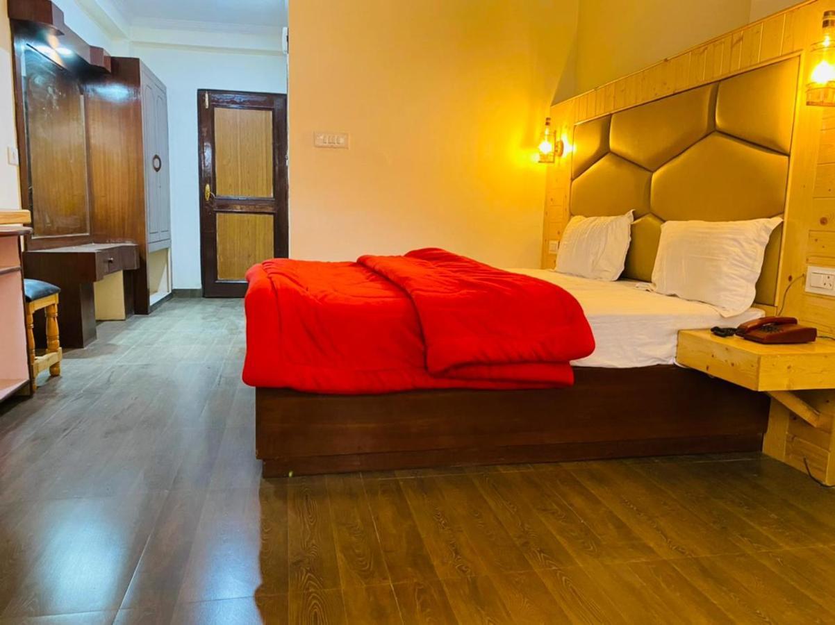 Hotel Hawa Mahal Manāli Eksteriør billede