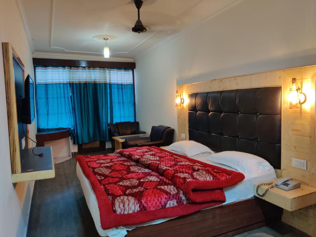 Hotel Hawa Mahal Manāli Eksteriør billede