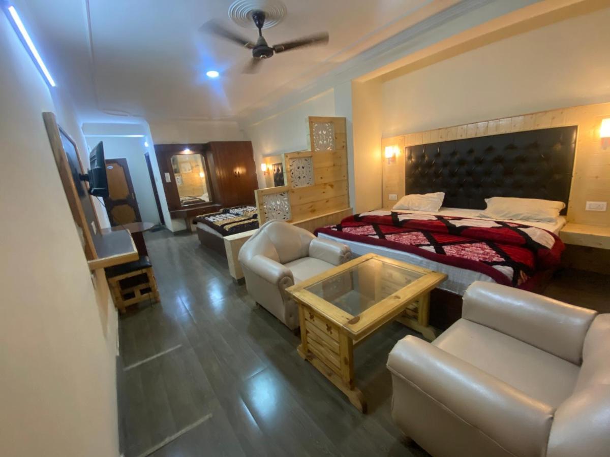 Hotel Hawa Mahal Manāli Eksteriør billede