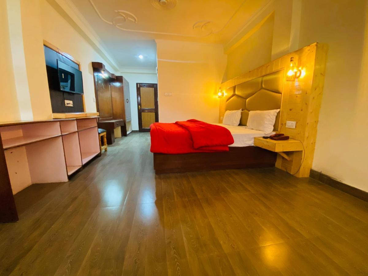 Hotel Hawa Mahal Manāli Eksteriør billede